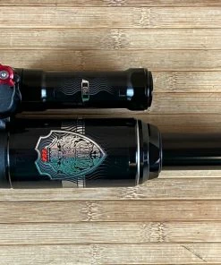 Manitou Mara PRO Air Dämpfer King Can 230 X 65mm 18 Manitou Mara PRO Air Dämpfer King Can 230 X 65mm -Federung Verkäufe 2022 IMG 7905 4cbe64a7 1a59 4d13 9c68 ed3789742920