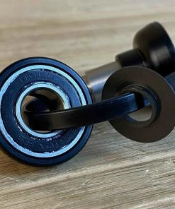 FOX Dämpferbuchse Kugellager 30x8mm Roller Assy -Federung Verkäufe 2022 IMG 7908 1 scaled