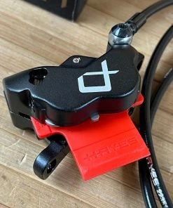 Hayes Dominion T4 Black Bremse HR / Rear -Federung Verkäufe 2022 IMG 7910 f02aff28 d387 40a1 a8e5 9a7f32d34c9a