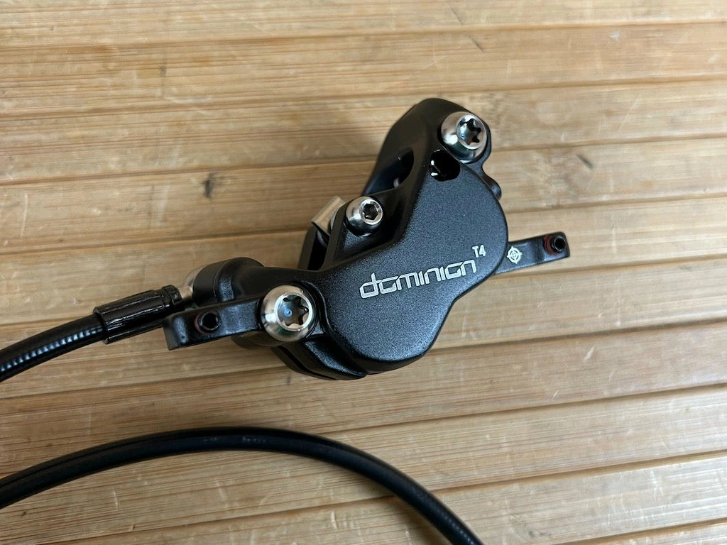 Hayes Dominion T4 Black Bremse VR / Front 3 Hayes Dominion T4 Black Bremse VR / Front – Bild 3