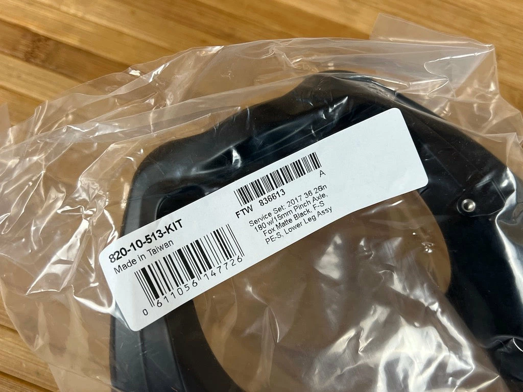 FOX 36 Casting / Lower 2017 26" Matte Black 831 7 FOX 36 Casting / Lower 2017 26" Matte Black 831 – Bild 7