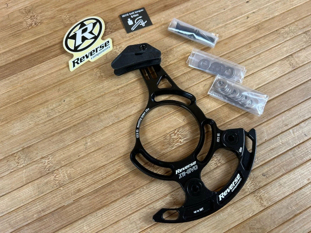 Reverse X11 EVO 28-36T ISCG 05 Kettenführung Schwarz 3 Reverse X11 EVO 28-36T ISCG 05 Kettenführung Schwarz – Bild 3