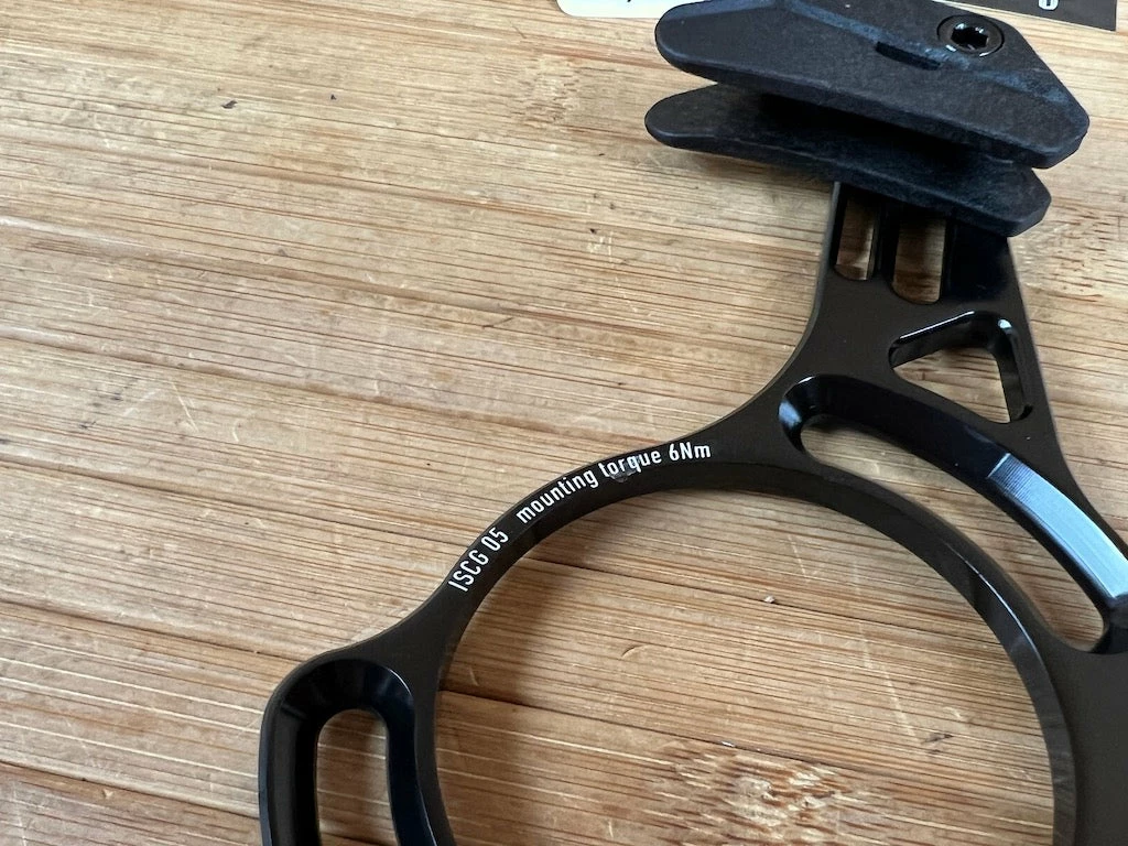 Reverse X11 EVO 28-36T ISCG 05 Kettenführung Schwarz 4 Reverse X11 EVO 28-36T ISCG 05 Kettenführung Schwarz – Bild 4