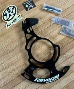 Reverse X11 EVO 28-36T ISCG 05 Kettenführung Schwarz 16 Reverse X11 EVO 28-36T ISCG 05 Kettenführung Schwarz -Federung Verkäufe 2022 IMG 7964 178f62d2 8d73 45f0 8be0 efa86705753f