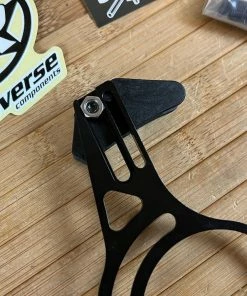 Reverse X11 EVO 28-36T ISCG 05 Kettenführung Schwarz 17 Reverse X11 EVO 28-36T ISCG 05 Kettenführung Schwarz -Federung Verkäufe 2022 IMG 7965 c2e7a6ac 8642 4453 a8d9 b68dd2be880b