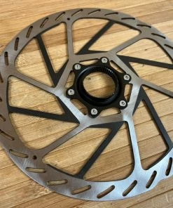 SRAM HS2 Disc / Bremsscheibe 220mm Centerlock -Federung Verkäufe 2022 IMG 8044 f8b2ce65 175e 471b 8e35 5cfae40dc511