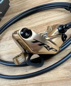 TRP DH-R EVO GOLD HD-M846 Bremse VR Hebel Links 21 TRP DH-R EVO GOLD HD-M846 Bremse VR Hebel Links -Federung Verkäufe 2022 IMG 8074 fea61489 ec4c 4de0 844d df23ee36da20