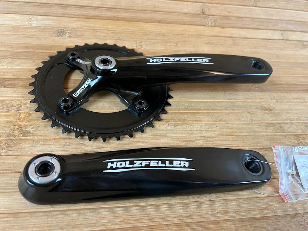 SRAM Truvativ Holzfeller 1.1 Kurbel 170mm / 38T Schwarz Howitzer 2 SRAM Truvativ Holzfeller 1.1 Kurbel 170mm / 38T Schwarz Howitzer – Bild 2