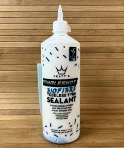 Peaty's Holeshot BioFibre Tubeless Tire Sealant 1L Dichtmilch