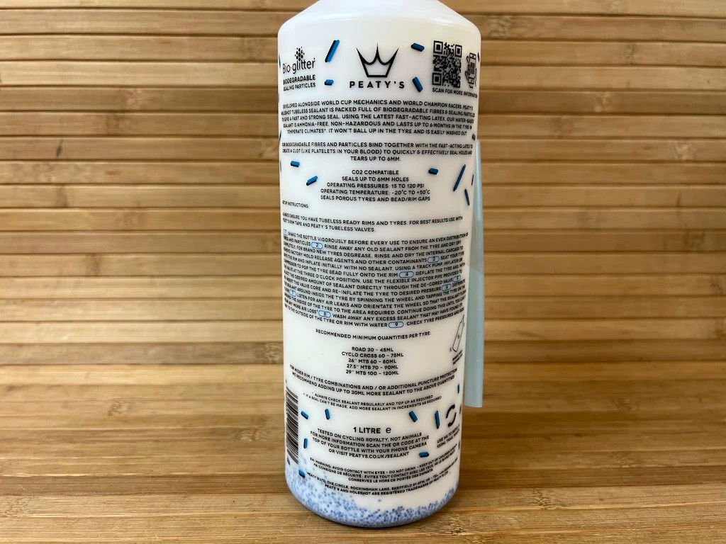 Peaty's Holeshot BioFibre Tubeless Tire Sealant 1L Dichtmilch 3 Peaty's Holeshot BioFibre Tubeless Tire Sealant 1L Dichtmilch – Bild 3