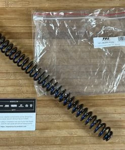 Federung Verkäufe 2022 5 Manitou Dorado Comp Feder / Stahlfeder Medium 68-79kg