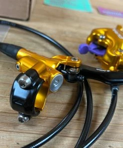 Formula CURA Scheibenbremse Gold VR Oder HR -Federung Verkäufe 2022 IMG 8682