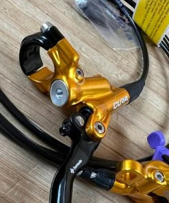 Formula CURA Scheibenbremse Gold VR Oder HR -Federung Verkäufe 2022 IMG 8684