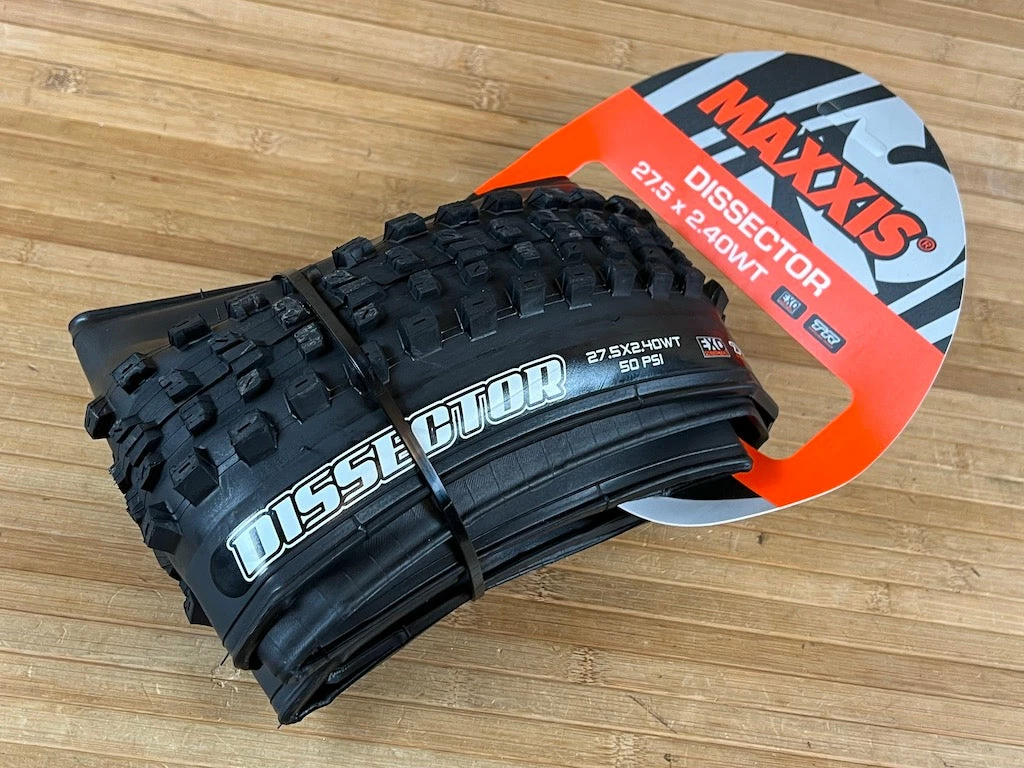 Maxxis Dissector Reifen 27.5 X 2.4 EXO TR Dual 2 Maxxis Dissector Reifen 27.5 X 2.4 EXO TR Dual – Bild 2