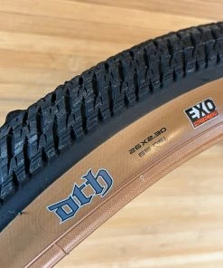 Maxxis DTH Tanwall Reifen 26 X 2.3 EXO Draht 7 Maxxis DTH Tanwall Reifen 26 X 2.3 EXO Draht -Federung Verkäufe 2022 IMG 8845 5d39f047 a164 40ec b205 700ff4c8baea