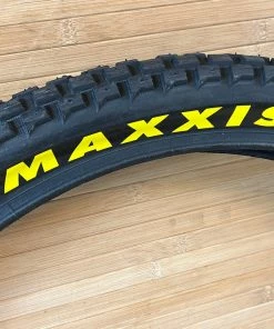 Maxxis Holy Roller Reifen 24 X 2.4 MaxxPro 60TPI Single Ply 8 Maxxis Holy Roller Reifen 24 X 2.4 MaxxPro 60TPI Single Ply -Federung Verkäufe 2022 IMG 8849 3e5edfc6 8884 4fcf b90b f187dffd9c00