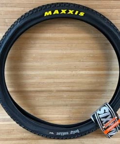 Maxxis Holy Roller Reifen 26 X 2.4 MaxxPro 60TPI Single Ply