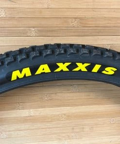 Maxxis Holy Roller Reifen 26 X 2.4 MaxxPro 60TPI Single Ply 8 Maxxis Holy Roller Reifen 26 X 2.4 MaxxPro 60TPI Single Ply -Federung Verkäufe 2022 IMG 8855