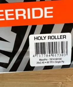 Maxxis Holy Roller Reifen 26 X 2.4 MaxxPro 60TPI Single Ply 11 Maxxis Holy Roller Reifen 26 X 2.4 MaxxPro 60TPI Single Ply -Federung Verkäufe 2022 IMG 8859