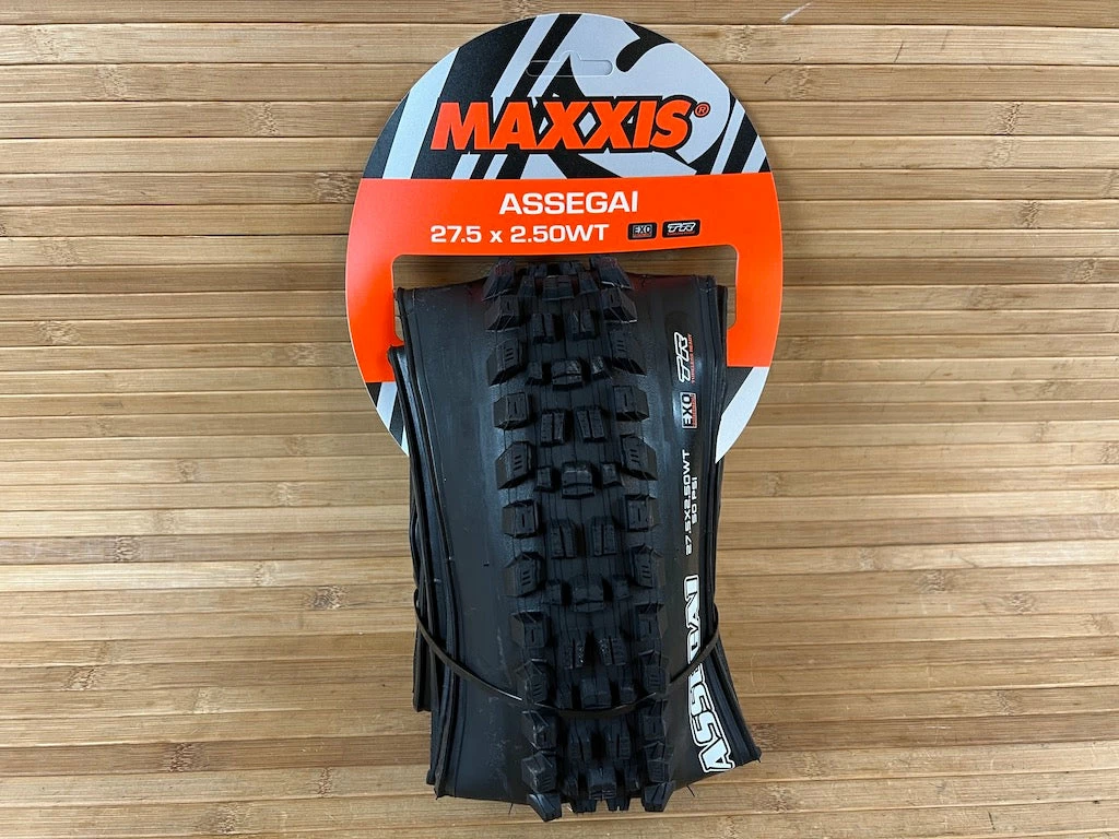 Maxxis Assegai Reifen 27.5 X 2.5 EXO TR 1 Maxxis Assegai Reifen 27.5 X 2.5 EXO TR