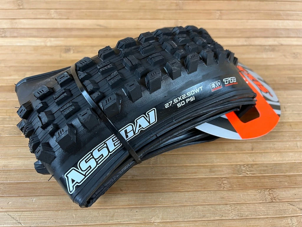 Maxxis Assegai Reifen 27.5 X 2.5 EXO TR 2 Maxxis Assegai Reifen 27.5 X 2.5 EXO TR – Bild 2