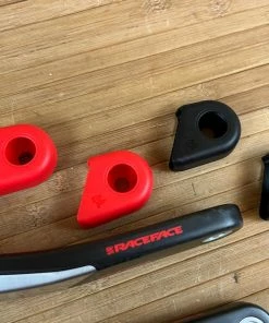 Race Face ERA Carbon Kurbel 170mm Rot 136er Achse -Federung Verkäufe 2022 IMG 9021