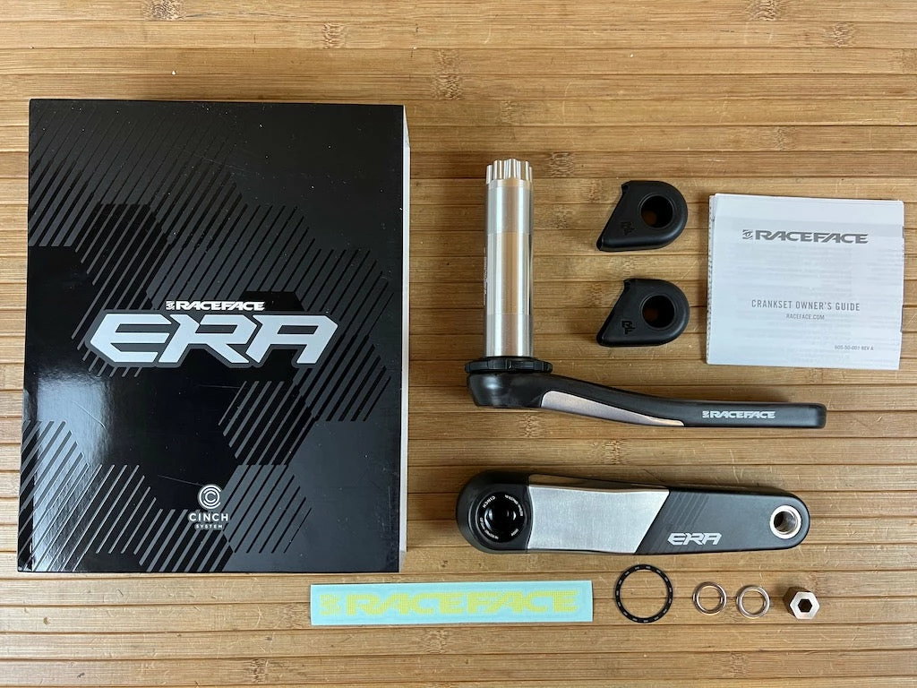 Race Face ERA Carbon Kurbel 170mm Schwarz 136er Achse 1 Race Face ERA Carbon Kurbel 170mm Schwarz 136er Achse