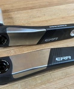 Race Face ERA Carbon Kurbel 170mm Schwarz 136er Achse 16 Race Face ERA Carbon Kurbel 170mm Schwarz 136er Achse -Federung Verkäufe 2022 IMG 9035