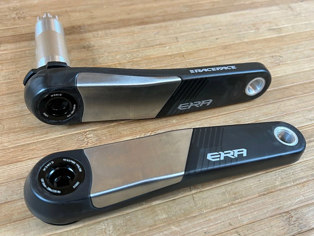 Race Face ERA Carbon Kurbel 170mm Schwarz 136er Achse 7 Race Face ERA Carbon Kurbel 170mm Schwarz 136er Achse – Bild 7