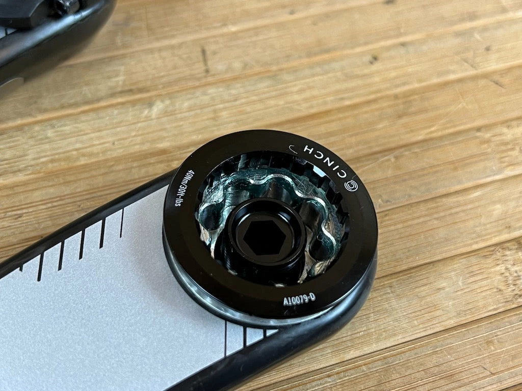 Race Face ERA Carbon Kurbel 165mm Schwarz 136er Achse 5 Race Face ERA Carbon Kurbel 165mm Schwarz 136er Achse – Bild 5