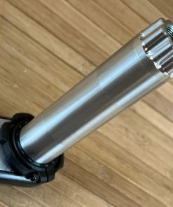 Race Face ERA Carbon Kurbel 165mm Schwarz 136er Achse 13 Race Face ERA Carbon Kurbel 165mm Schwarz 136er Achse -Federung Verkäufe 2022 IMG 9046