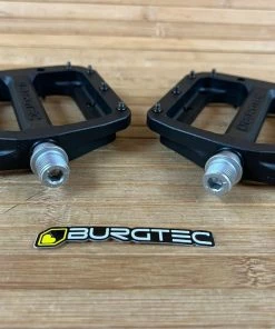 Burgtec MK4 Composite Flat Pedals / Pedale Black -Federung Verkäufe 2022 IMG 9074