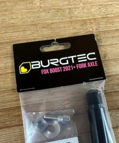 Burgtec FOX Boost Achse / Axle 2021+ Black -Federung Verkäufe 2022 IMG 9170 cd8fdd36 67be 4101 99d6 9b1d45e80159