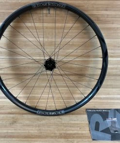 Race Face Next R 31 Carbon Vorderrad VR 29" Boost Schwarz