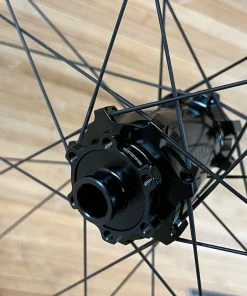 Race Face Next R 31 Carbon Vorderrad VR 29" Boost Schwarz -Federung Verkäufe 2022 IMG 9236 84b57c72 bdea 4601 96fd dd8f9056636b