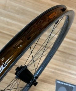 Race Face Next R 31 Carbon Vorderrad VR 29" Boost Schwarz -Federung Verkäufe 2022 IMG 9239 9b610345 d357 4e1d 8fee e0965cecdddb