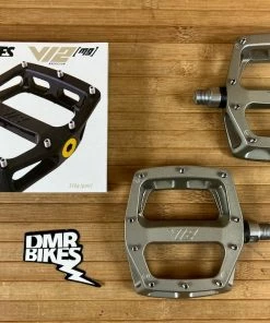 DMR V12 Pedale / Plattformpedale Magnesium Grey