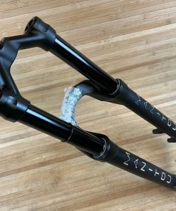 Manitou Mattoc PRO 27,5" / 160mm Federgabel 16 Manitou Mattoc PRO 27,5" / 160mm Federgabel -Federung Verkäufe 2022 IMG 9503