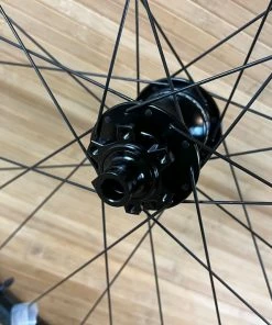 Race Face Aeffect R 30 Hinterrad HR 29" Boost Schwarz Microspline -Federung Verkäufe 2022 IMG 9694 588d2676 54b9 4f54 8f1b a5c88e6a69ce