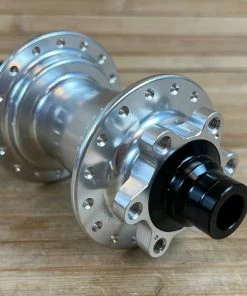 Industry-nine Industry Nine Hydra Classic Boost 6B Hinterradnabe Silber 148x12 / 32 Loch XD -Federung Verkäufe 2022 IMG 9939