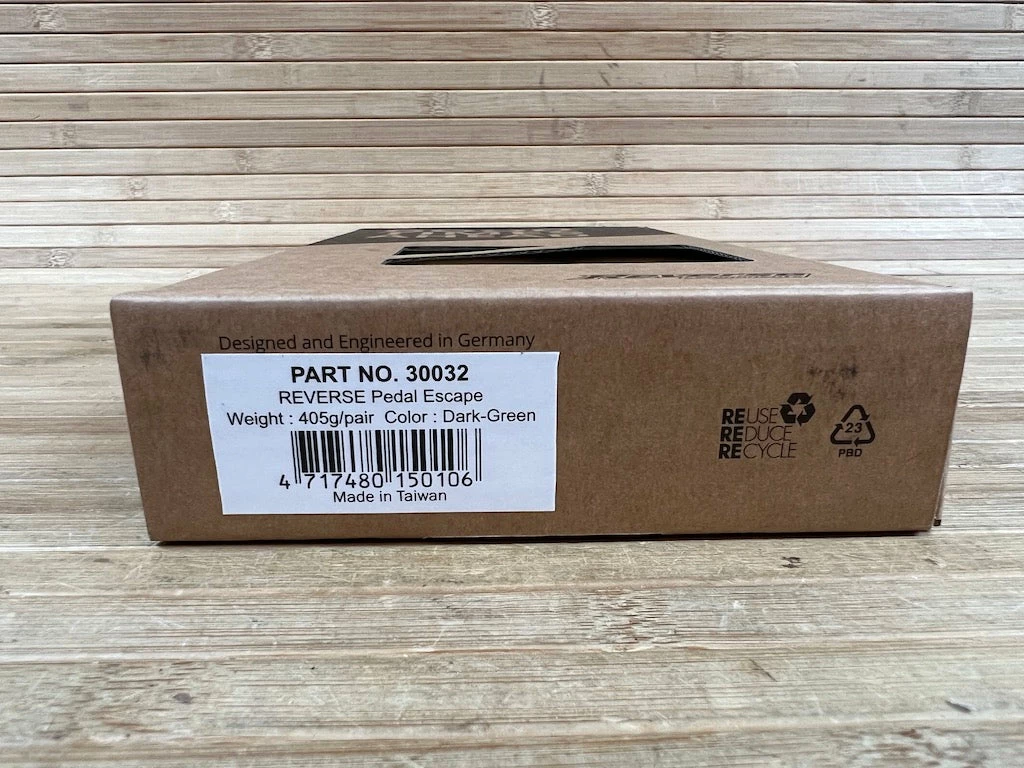 Reverse Components Escape Plattformpedale / Pedale Dunkelgrün 5 Reverse Components Escape Plattformpedale / Pedale Dunkelgrün – Bild 5